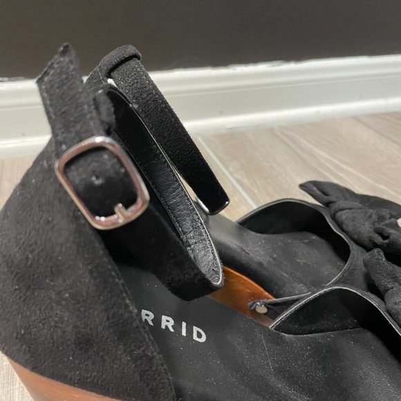 TORRIF Black Knot Bow Wood Womens Platforms - Picture 5 of 11